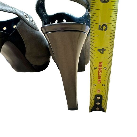 Stuart Weitzman Portside Gray Suede Grommet Platform Slingback Stiletto Sz 7 M - Picture 8 of 11